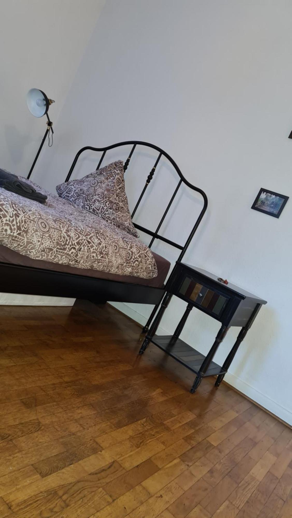 Gemuetliches Zimmer In Einer Altbauwohnung In Der Stadt فورتسبورغ المظهر الخارجي الصورة